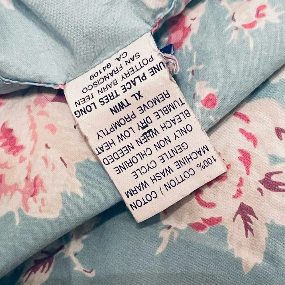Pottery Barn Teen Shabby Chic Blue floral Twin XL  sheets set